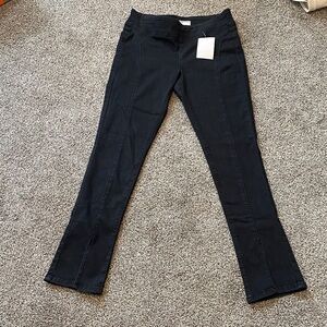 We The Free Black Skinny Jeans with slits at the bottoms size Small